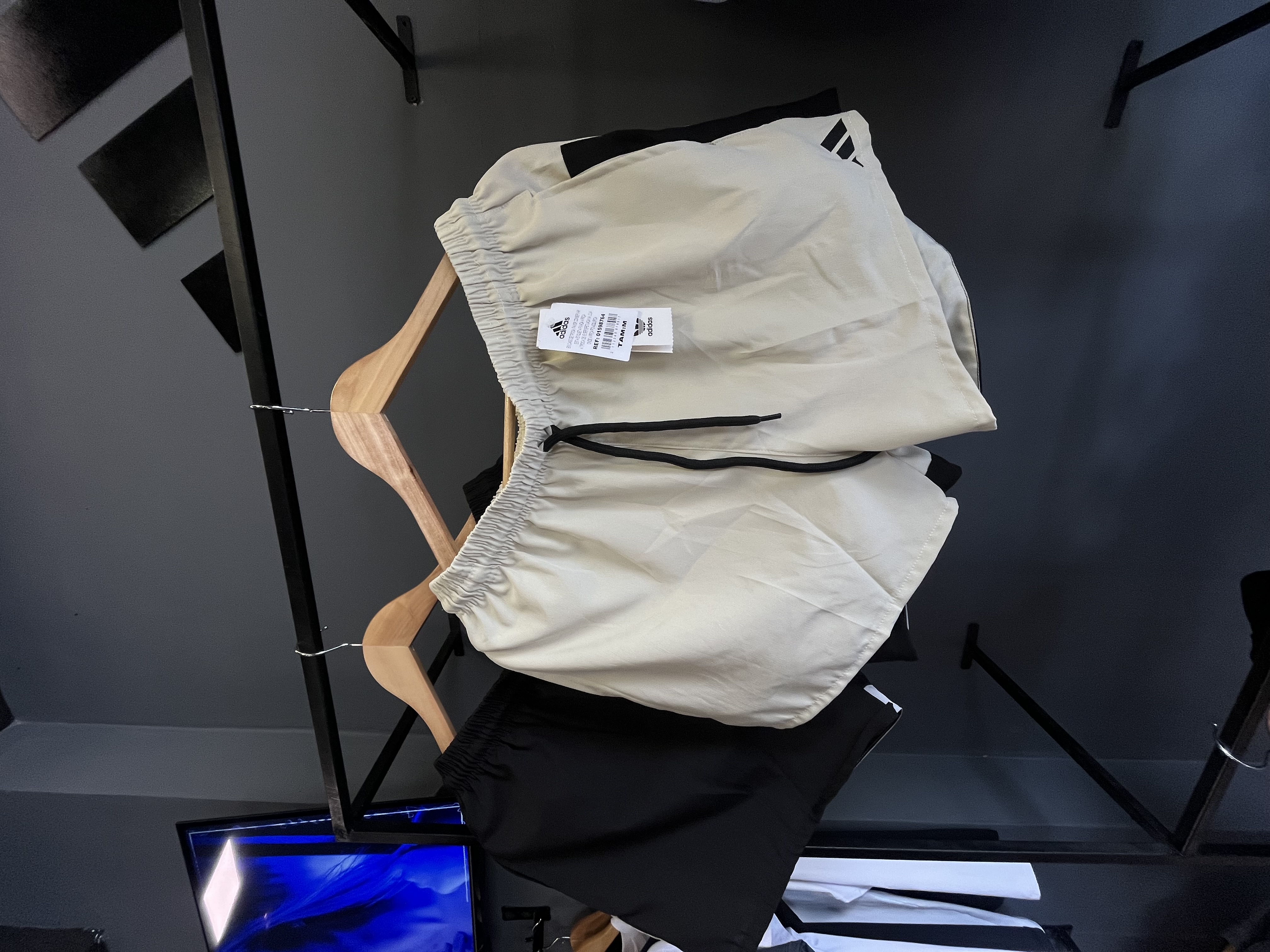 BERMUDA TAILANDES ADD